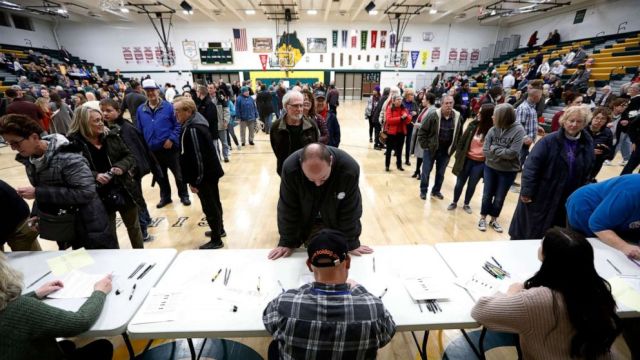 The Iowa caucus has been a complete and utter cock up