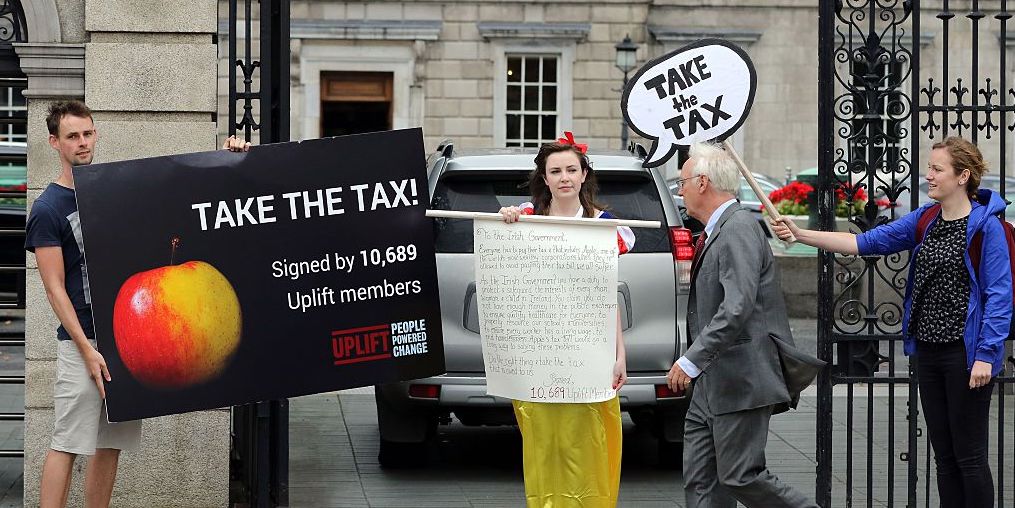 Protesters demonstrate in Dublin in support of the EU ruling to take 13 billion euros in taxes from Apple in 2016. Credit: Getty