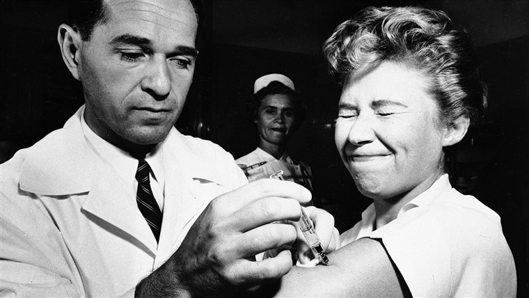 Flu jabs: as pleasant in the 50s as they are today