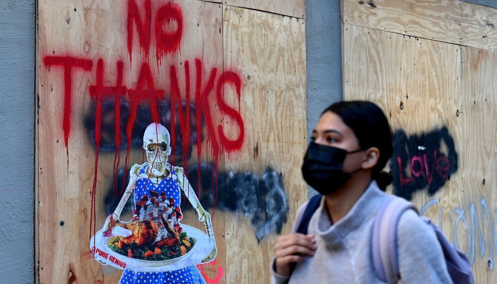 Happy holidays! (Photo by ANGELA WEISS/AFP via Getty Images)
