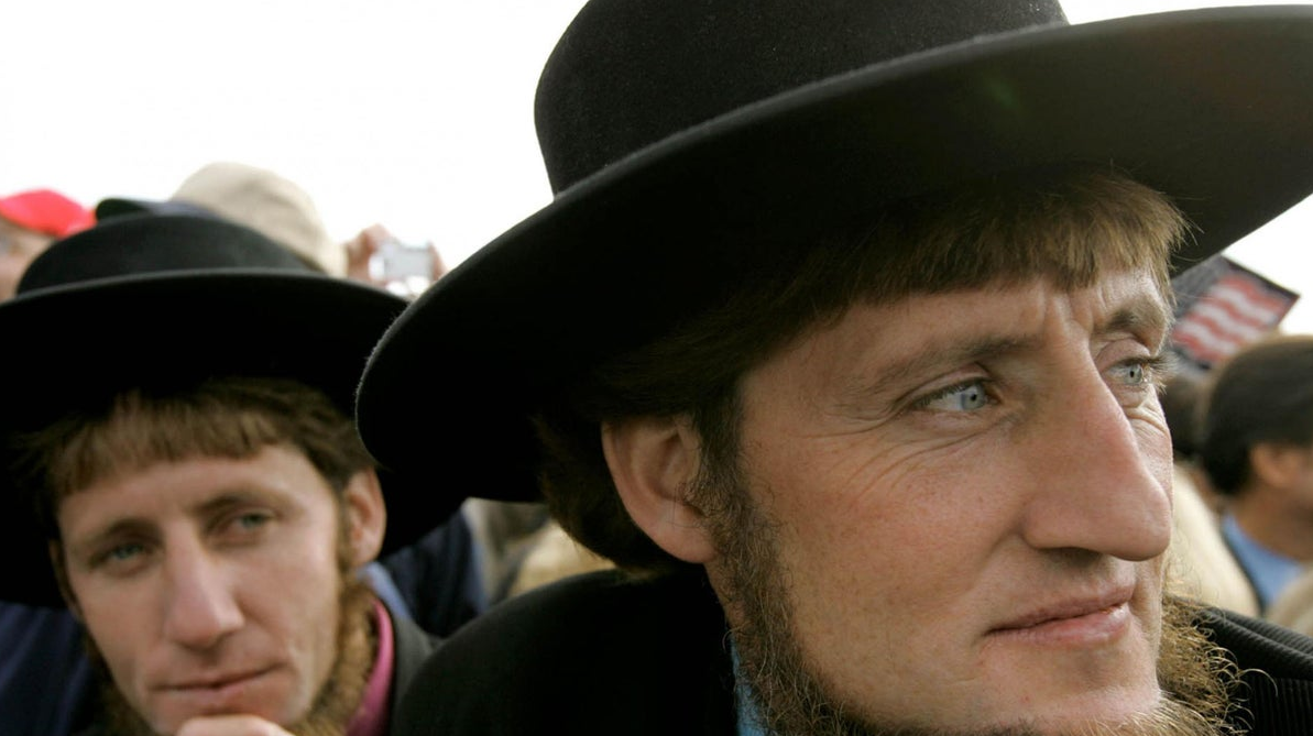 Groups like the Amish are notable for their continued growth as a sect