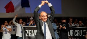 Éric Zemmour vs Stéphane Bern: a battle over the soul of France
