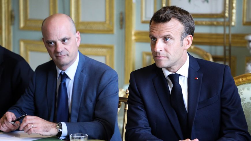 Jean-Michel Blanquer (L) and Emmnauel Macron