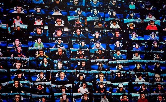 Welcome to the metaverse (JOHANNES EISELE/AFP via Getty Images)