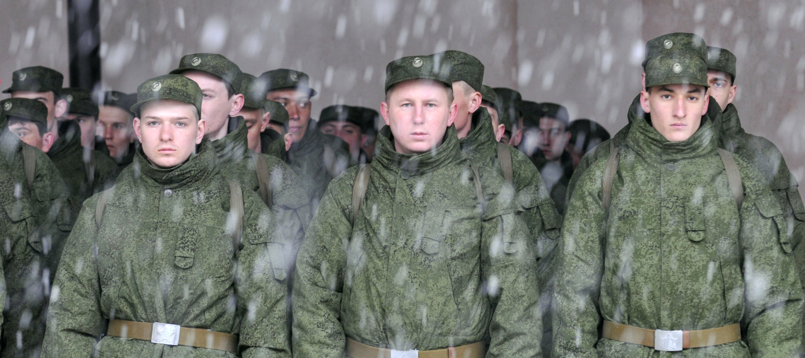 Russian conscripts in the snow. (DANIL SEMYONOV/AFP via Getty Images)