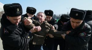 Russian sanctions bring Kazakhstan to the brink