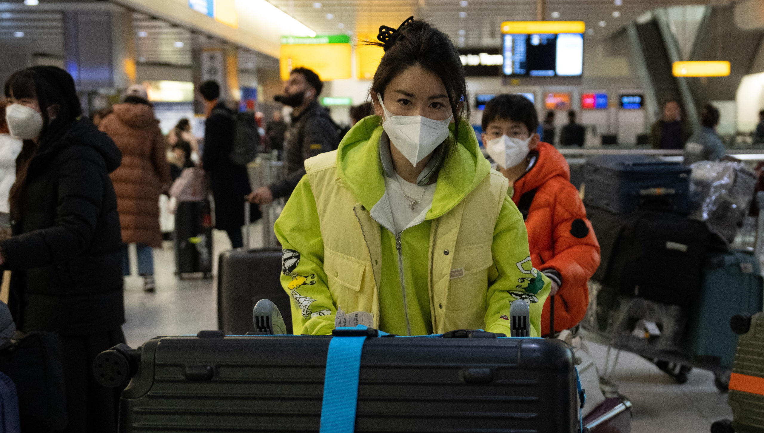 Passengers arrive at Heathrow from Shanghai on 29th December 2022. Credit: Getty.