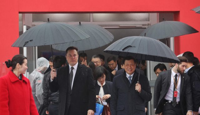 What could possibly go wrong? (STR/AFP via Getty Images)