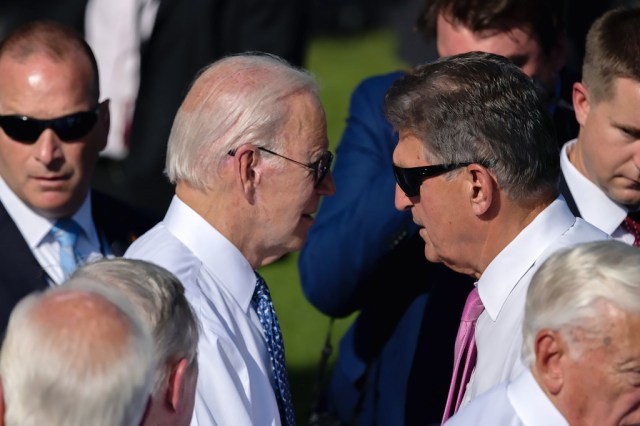 Manchin won't meet Biden in the centre (Nathan Posner/Anadolu Agency/Getty)