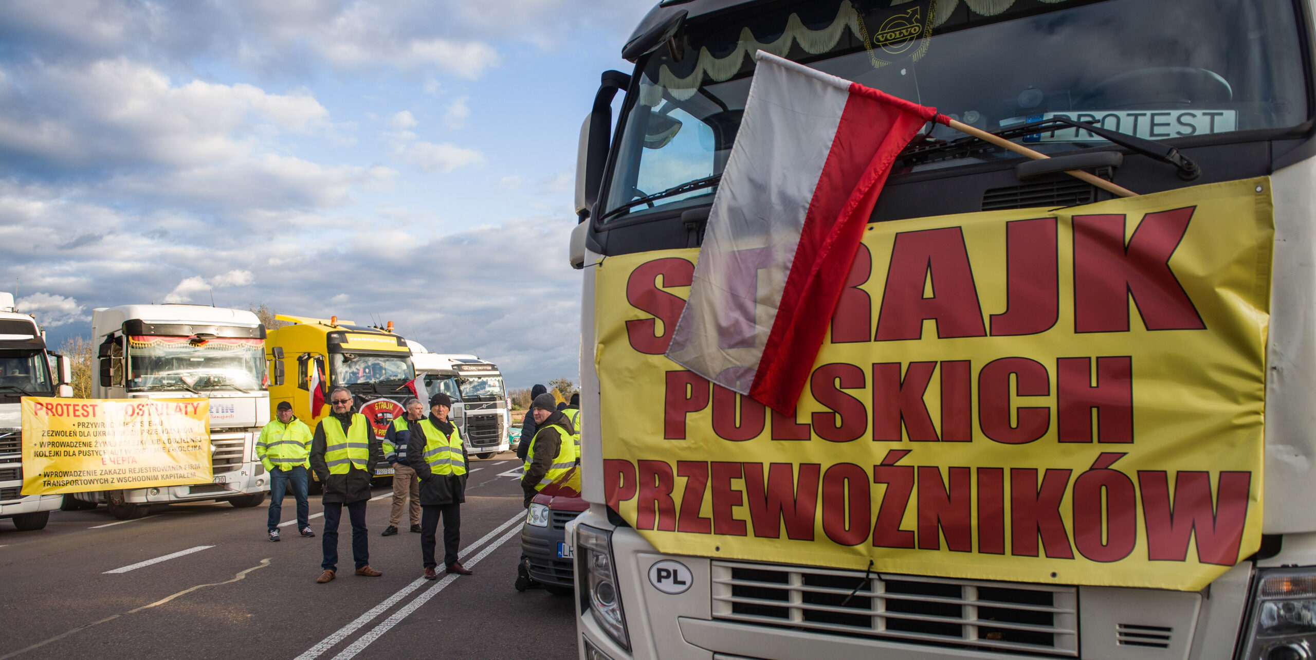 A banner reading 'Strike of Polish Hauliers' on a truck during the blockade. Credit: Getty