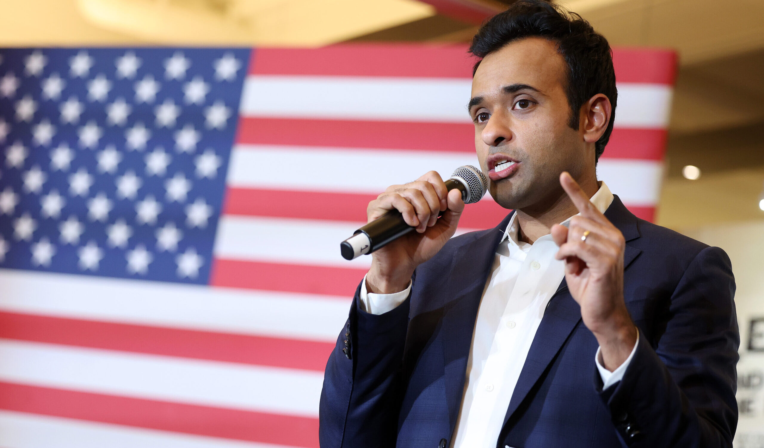 Vivek Ramaswamy speaks at his caucus night event in Iowa on 15 January. Credit: Getty