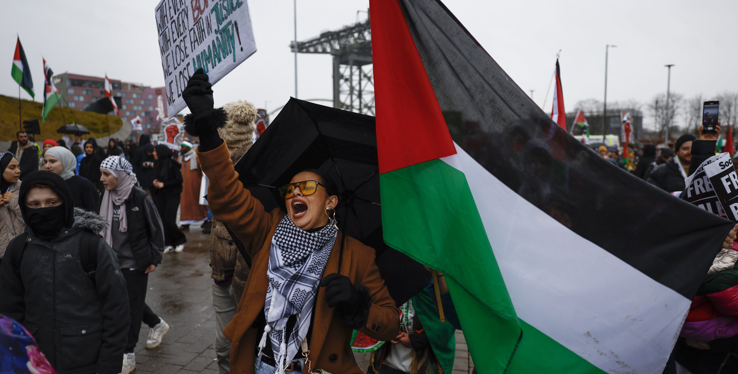 Pro-Palestine protesters gather outside of the Scottish Labour Party conference in Glasgow. Credit: Getty