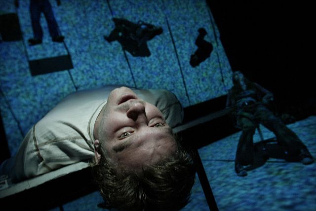 An LA production of 4.48 Psychosis. (Anne Cusack/Los Angeles Times via Getty Images)