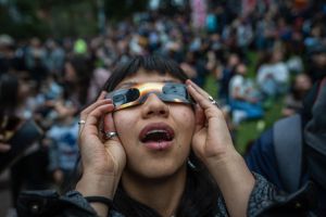 Solar eclipse: the return of re-enchantment?