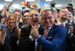 German Right triumphs on bloodbath night for coalition