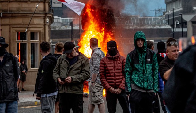 Young men riot in Sunderland (Drik/Getty Images)