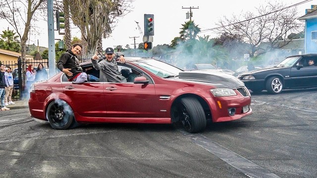 Inside Oakland’s vigilante resistance