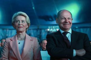 Shrinking German economy threatens EU stability