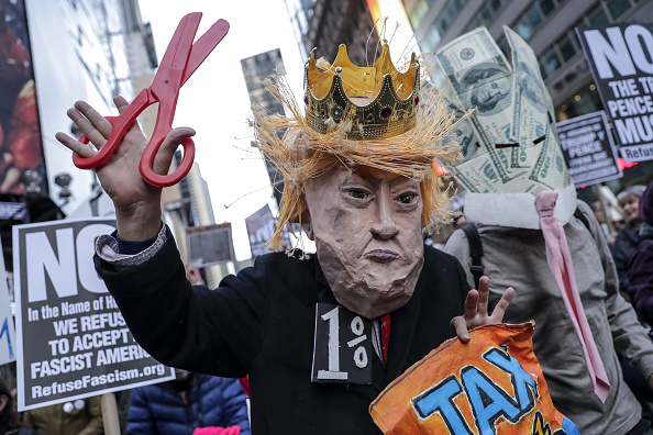 Will Trump shatter the Dark Deal? (Jeenah Moon/Bloomberg via Getty Images)