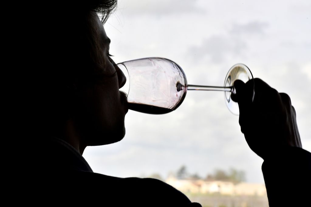 A one-size-fits-all approach to the risks of alcohol will erode public trust in official health bodies. Credit: Getty
