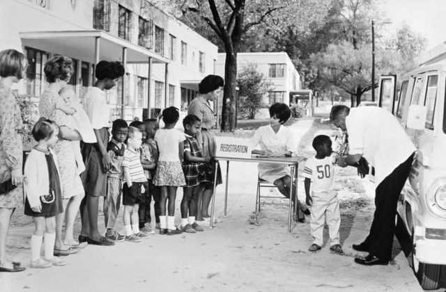 Childhood immunisation is a modern scientific marvel. Credit: Wikimedia Commons.