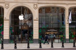 UK Government hushes up its Apple data grab