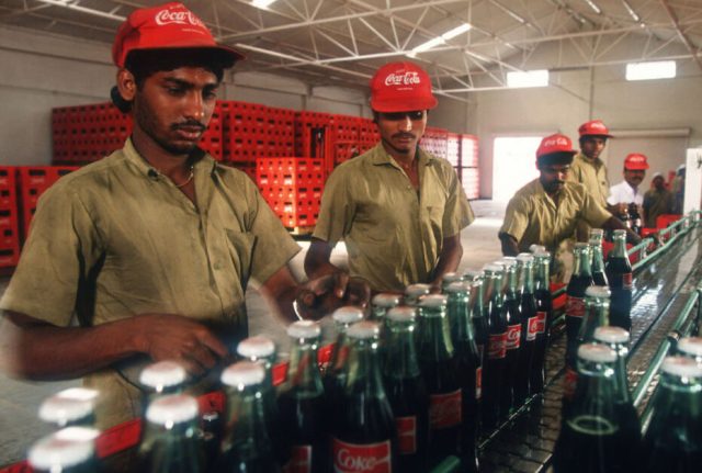 'Global growth did not bring prosperity to all.' Robert Nickelsberg / Liaison