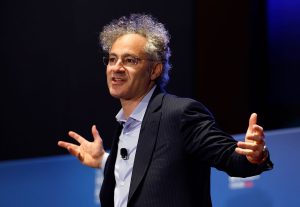 Palantir will weather the AI slump