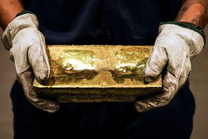 Gold rally spells trouble for the dollar