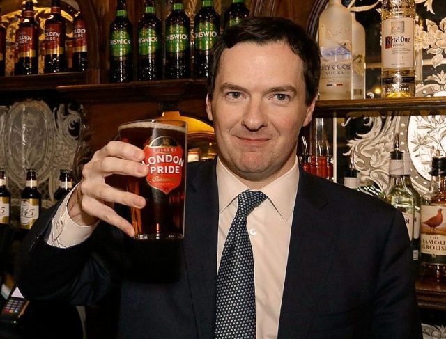 Bottoms up. (Kirsty Wigglesworth/WPA Pool/Getty)