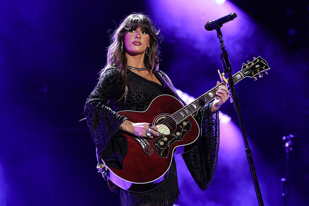 Ella Langley's 'Choosin' Texas' spent its 15th week atop the Billboard Hot 100, making it the longest-running No. 1 by a solo woman. Credit: Getty